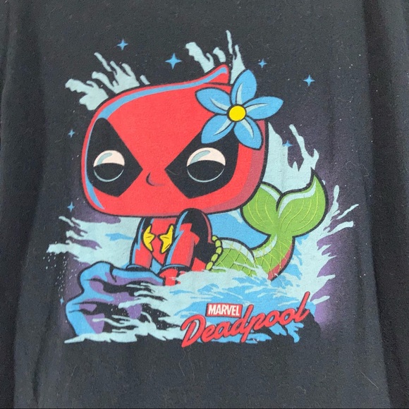 Funko Pop Deadpool Mermaid tee size small - Picture 3 of 6